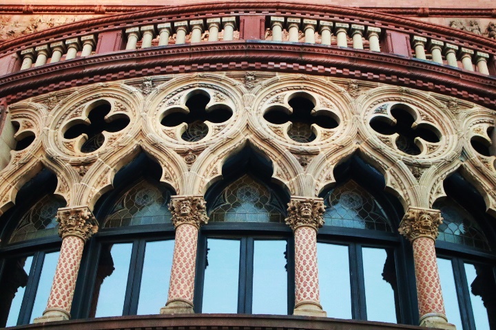 Quatrefoils and Venetian Gothic architecture facing west on the Montauk Club in Park Slope.